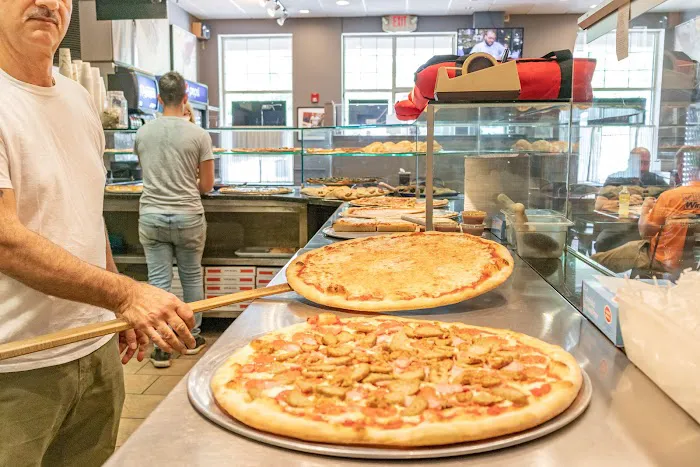 Peppino's Pizza Picture 8