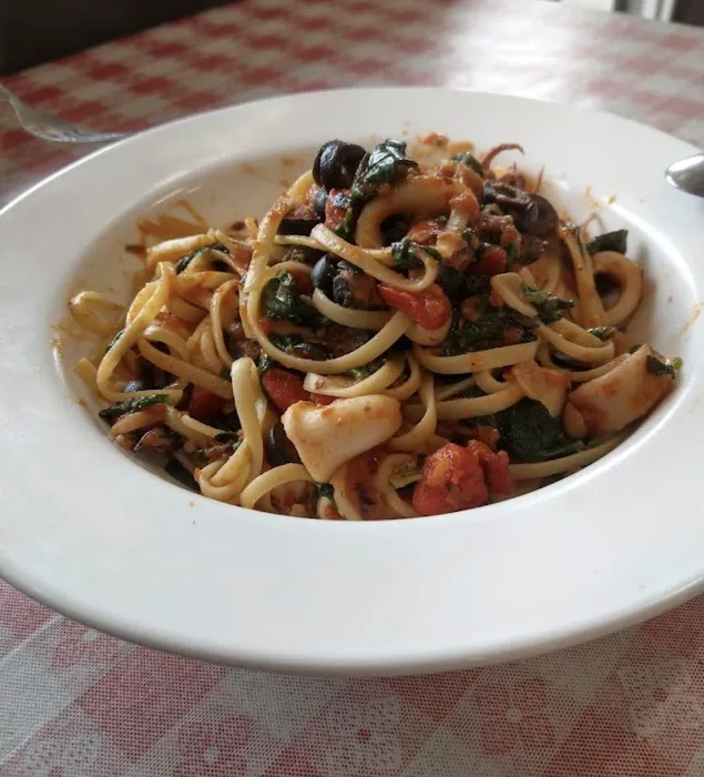 Five Brothers Pizza and Pasta Picture 10