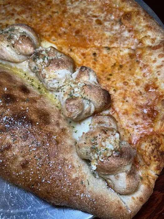 Diamond's Deli (D&D) & Brick Oven Pizza Picture 8