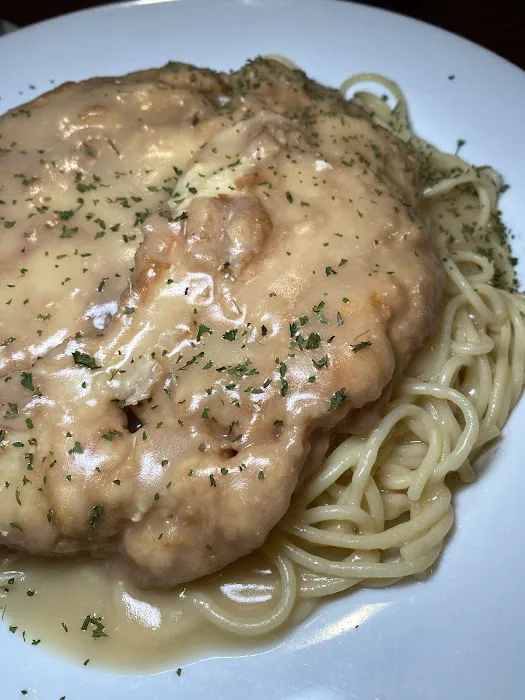 Diamond's Deli (D&D) & Brick Oven Pizza Picture 6