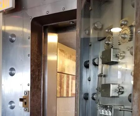 Diamond's Deli (D&D) & Brick Oven Pizza