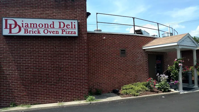 Diamond's Deli (D&D) & Brick Oven Pizza Picture 3