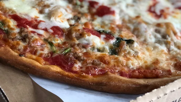 Classica Pizza Picture 9