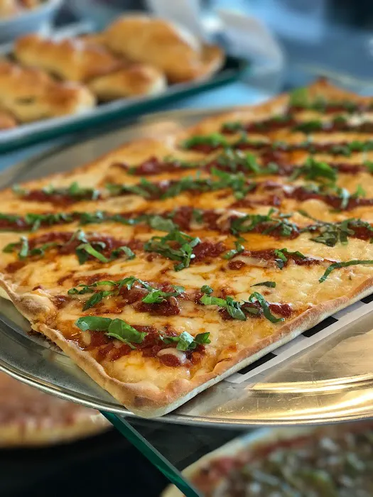 Classica Pizza Picture 7