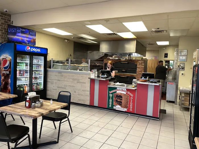 Leonardo's Pizza Picture 5