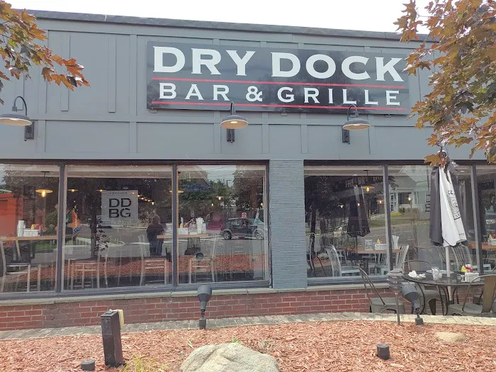 Dry Dock Bar & Grille Picture 8