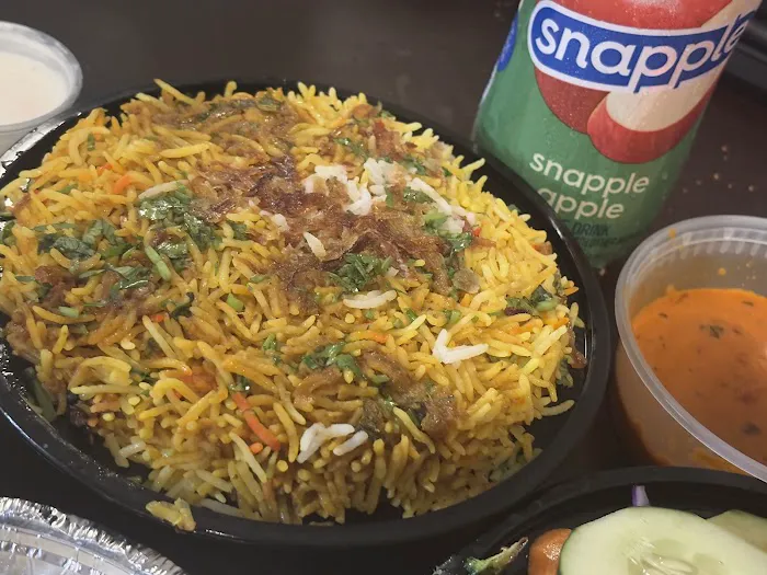 Vedas Indian Cuisine Norwalk Picture 2