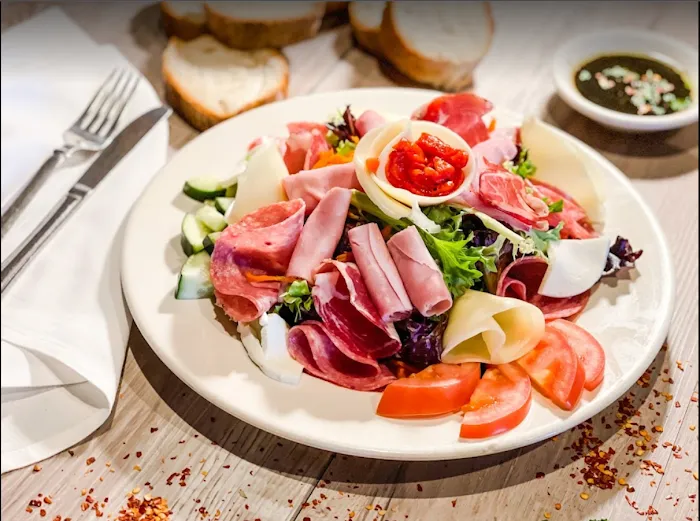 Massimo Italian Corner Picture 9