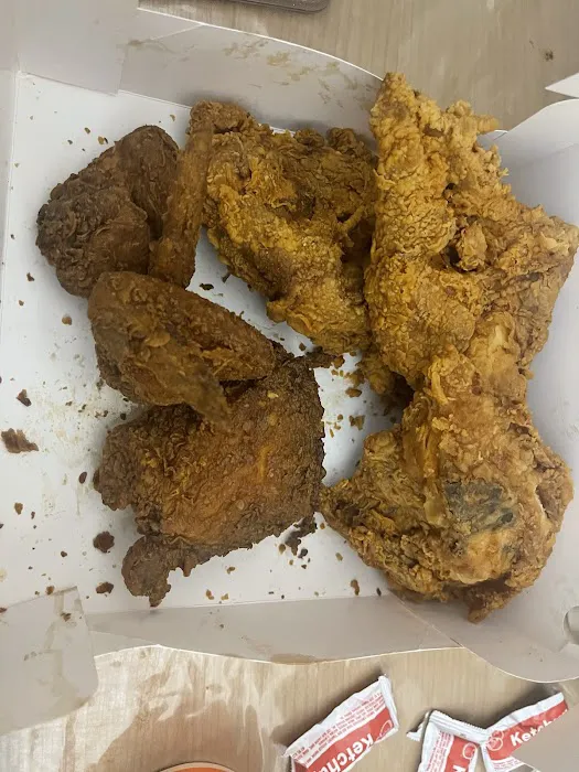 Popeyes Louisiana Kitchen Picture 2