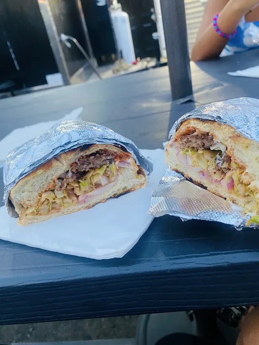 El patio Dominican street food Picture 3