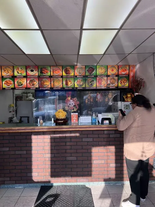 Yummy Yummy Chinese Restaurant Picture 8