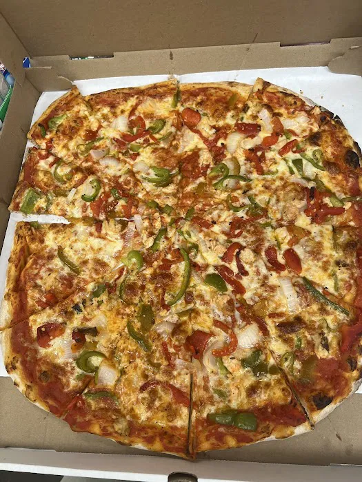 City Pizza & Grill Picture 5