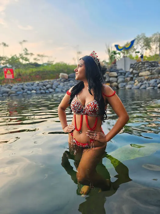 Honeyspot Pizza Picture 3