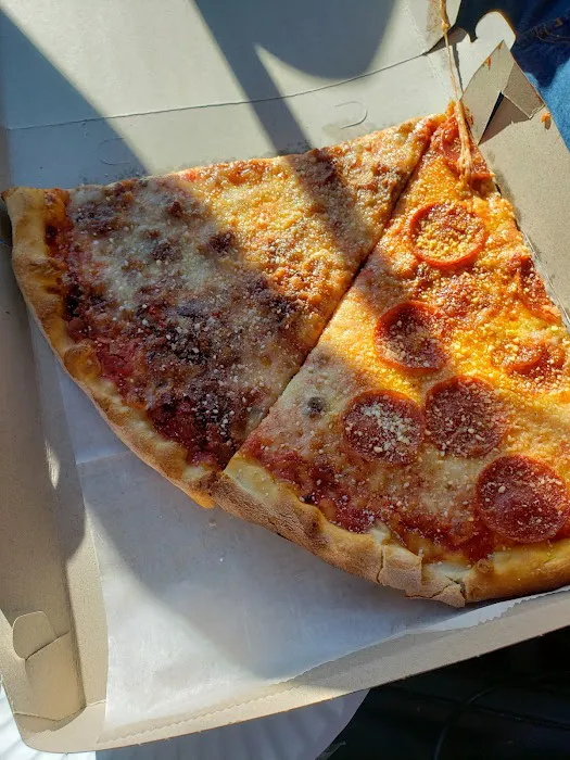 Honeyspot Pizza Picture 7