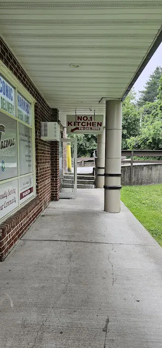 No. 1 Kitchen Picture 1