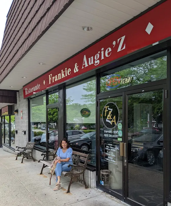 Frankie & Augie'Z Picture 1