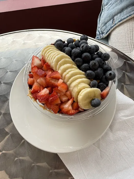 Shimmy’s Açaí Picture 4