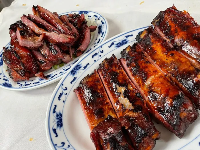 Golden House Picture 4