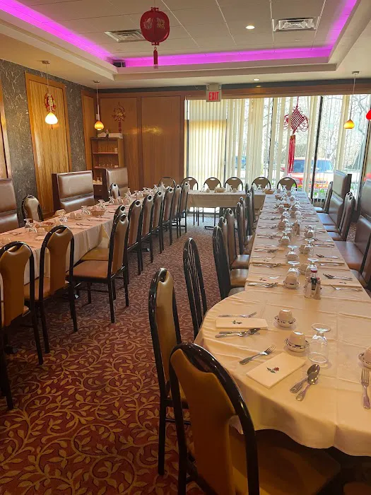 Golden House Picture 6