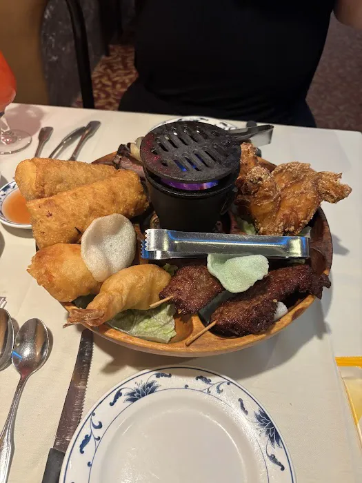 Golden House Picture 5