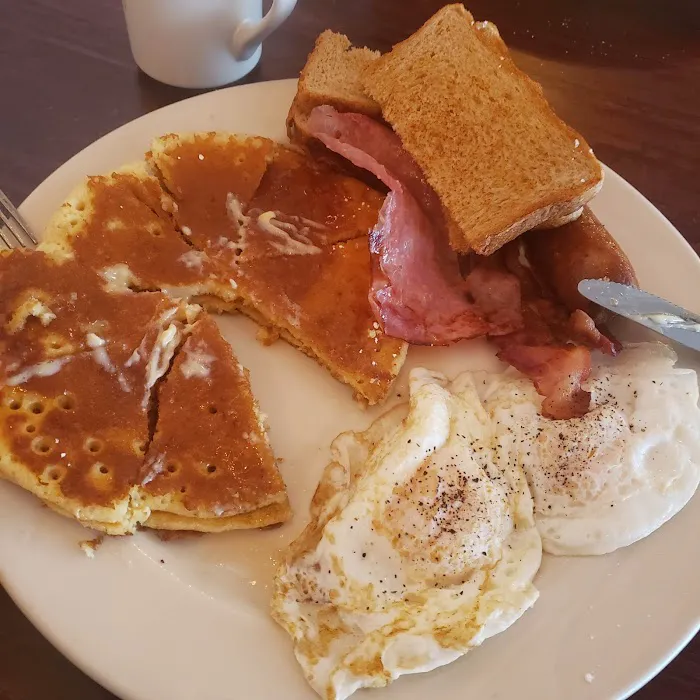 Hill Blvd Diner Picture 10