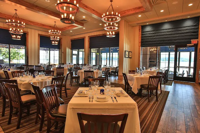 Blu Pointe Picture 7