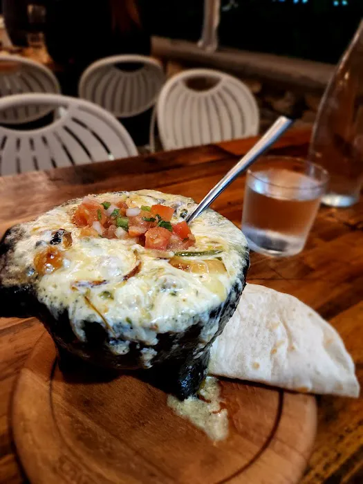 Beso Taco Bar Picture 6