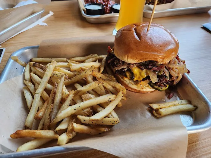 Buffalo Wild Wings Picture 3