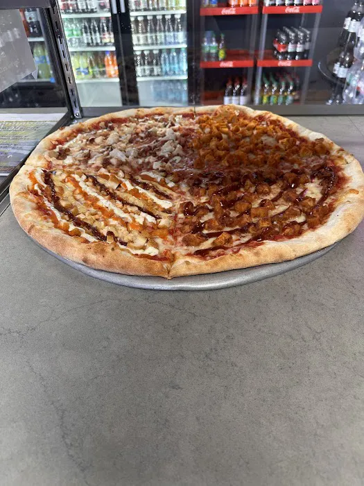 Eddie's Gourmet Pizza Picture 8