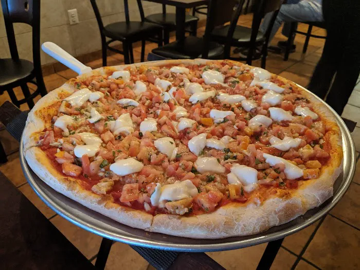 Leo's Italian Restaurant & Pizzeria Newburgh Picture 9