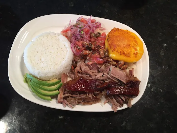 Mely & Mar Restaurant Picture 7