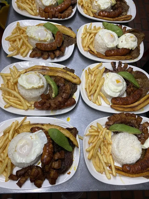 Mely & Mar Restaurant Picture 2