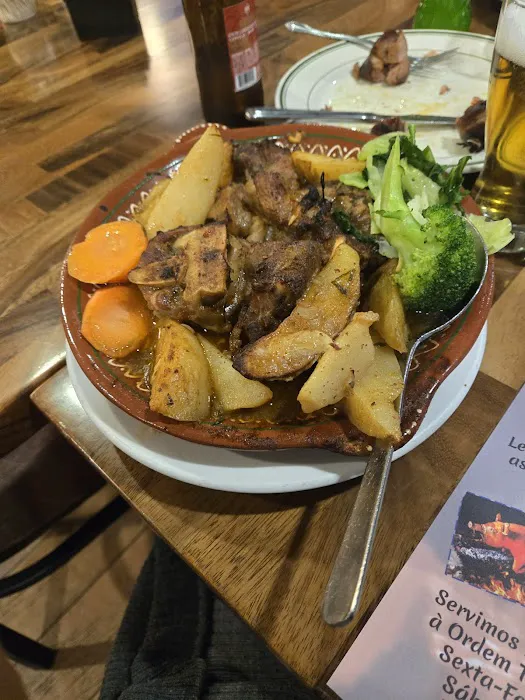 Coimbra Restaurant Picture 8