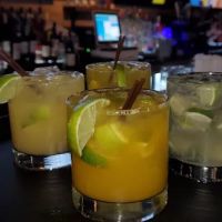 Cozy Bar & Grill ico