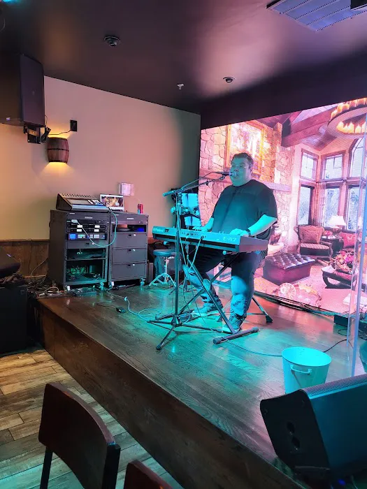 Matuto Bar & Grill Picture 10