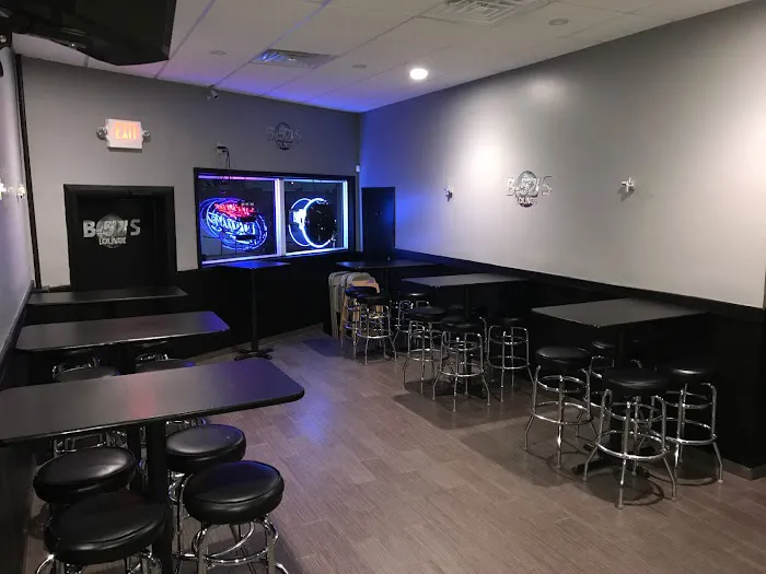 B-52's Lounge & Restaurant Picture 9