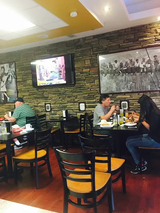 Pollos Don Juan Picture 3