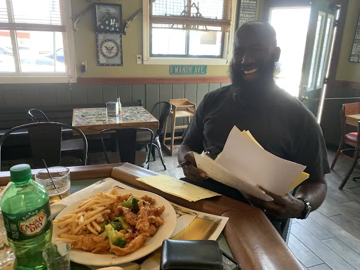 Vinnie's All Star Bar & Grill Picture 9