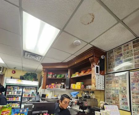 Antojos Colombianos Restaurant & Bakery