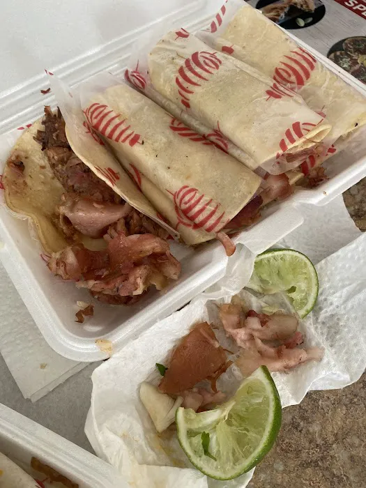 Taqueria Los Güeros Picture 4