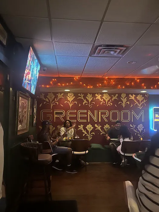 Greenroom Picture 10