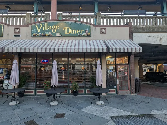 Village Diner Picture 2