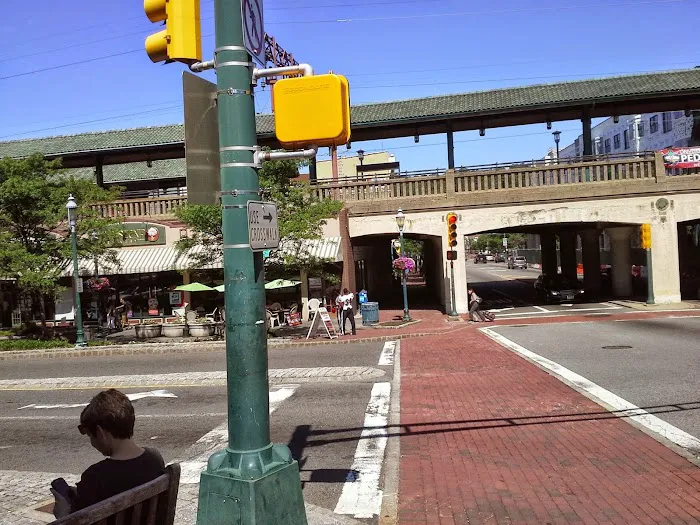 Village Diner Picture 3