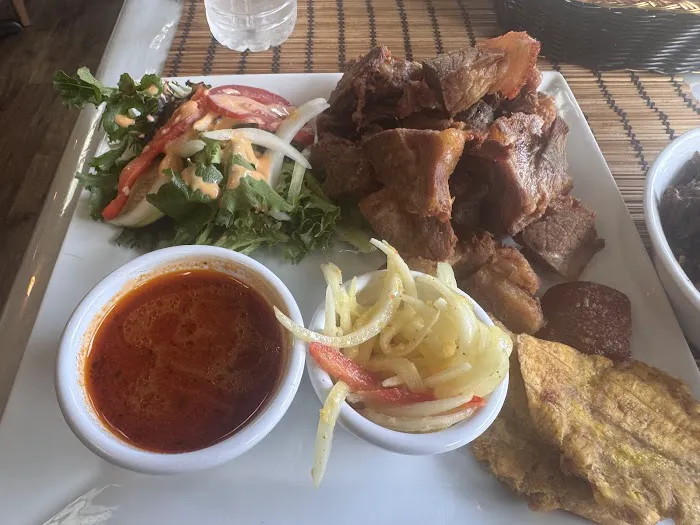 Woulibam Restaurant - Fine Haitian & Caribbean Cuisine Picture 2