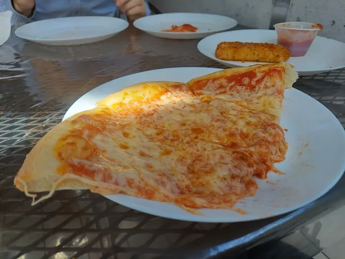 Pizza Plus Picture 6