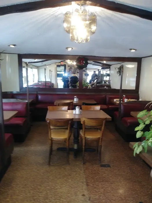 Martin's Sandwich Shop Picture 7