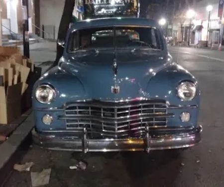 New Yorker Deli & Restaurant