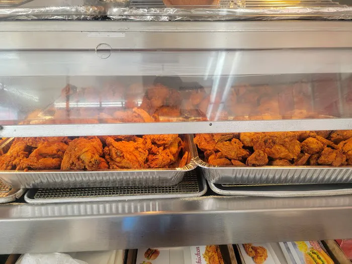 USA Fried Chicken & Pizza Picture 6