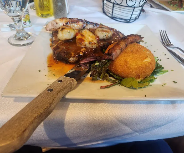 Michelinos Picture 8