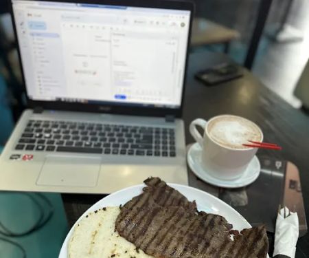 LYFE RESTAURANT AND LOUNGE